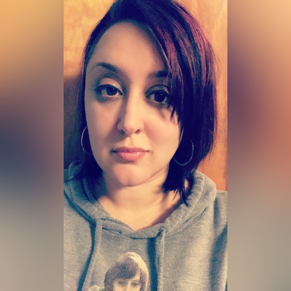 Meet your Posher, Dawn - Picture 13 of 14